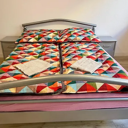 Apartmán Goldstadt Schloessle 2-zimmer Design Zentrum