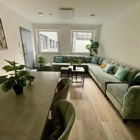 Neu Goldstadt Wunderschoenes 2 Schloessle Zentrum Apartamento