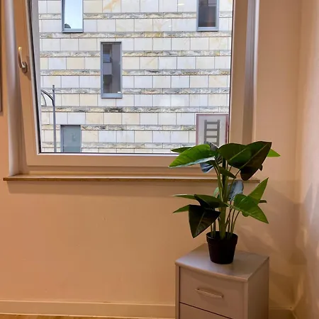 Goldstadt Schloessle 2-zimmer Design Zentrum