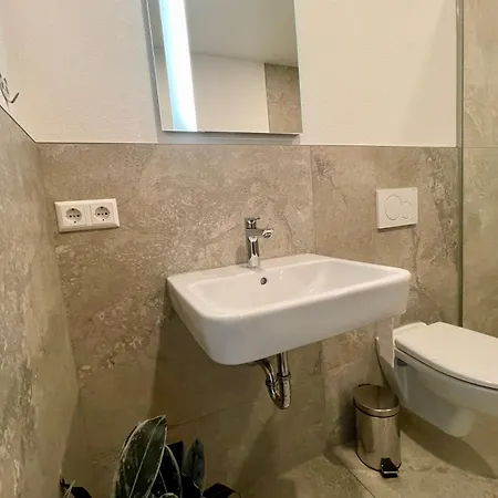 Apartamento Neu Goldstadt Wunderschoenes 2 Schloessle Zentrum *