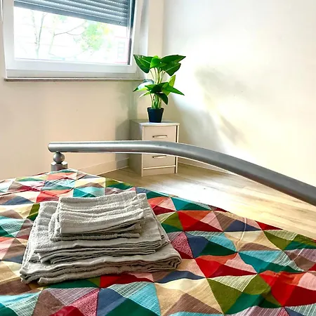 Goldstadt Schloessle 2-zimmer Design Zentrum Pforzheim