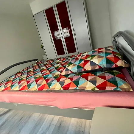 Goldstadt Schloessle 2-zimmer Design Zentrum Appartement