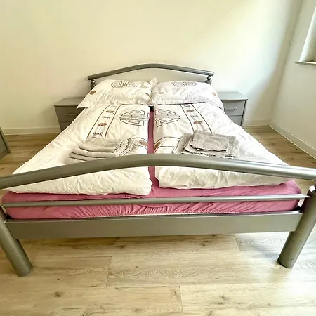 Apartment Neu Goldstadt Wunderschoenes 2 Schloessle Zentrum *